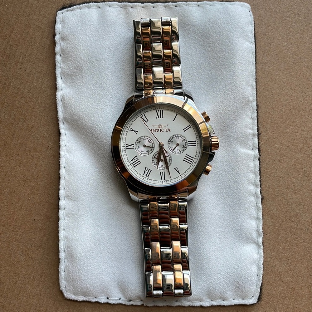 Brand new mens invicta watch